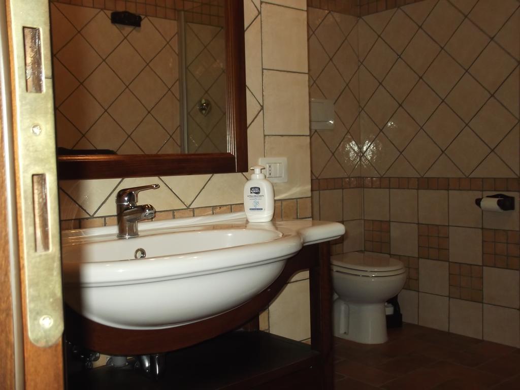 Il Laghetto Agriturismo Villa มันชาโน ห้อง รูปภาพ